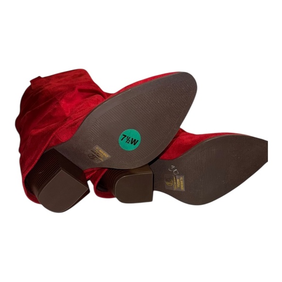 Beautiful Red Knee High Boots - Picture 6 of 11